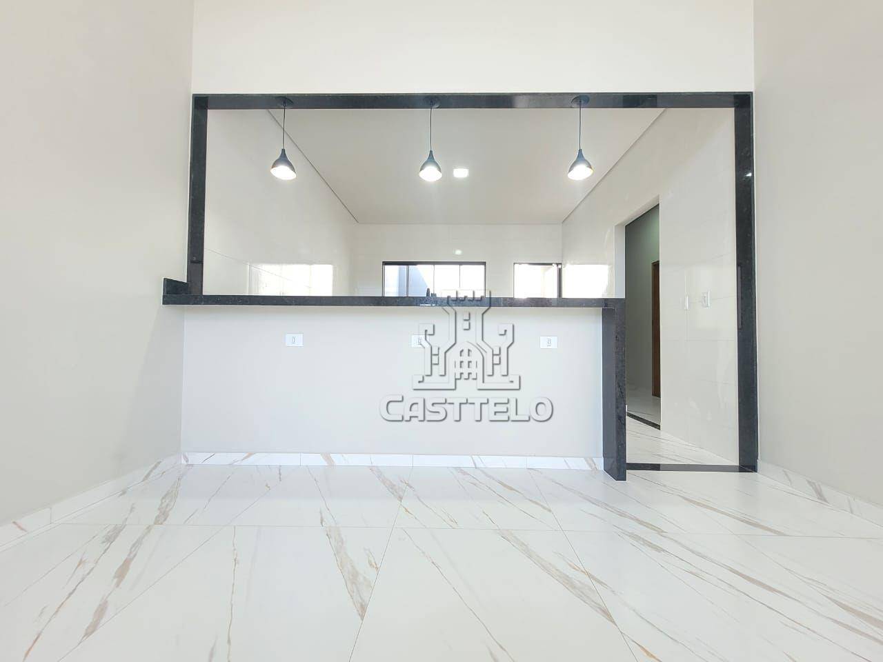 Casa à venda com 3 quartos, 111m² - Foto 4