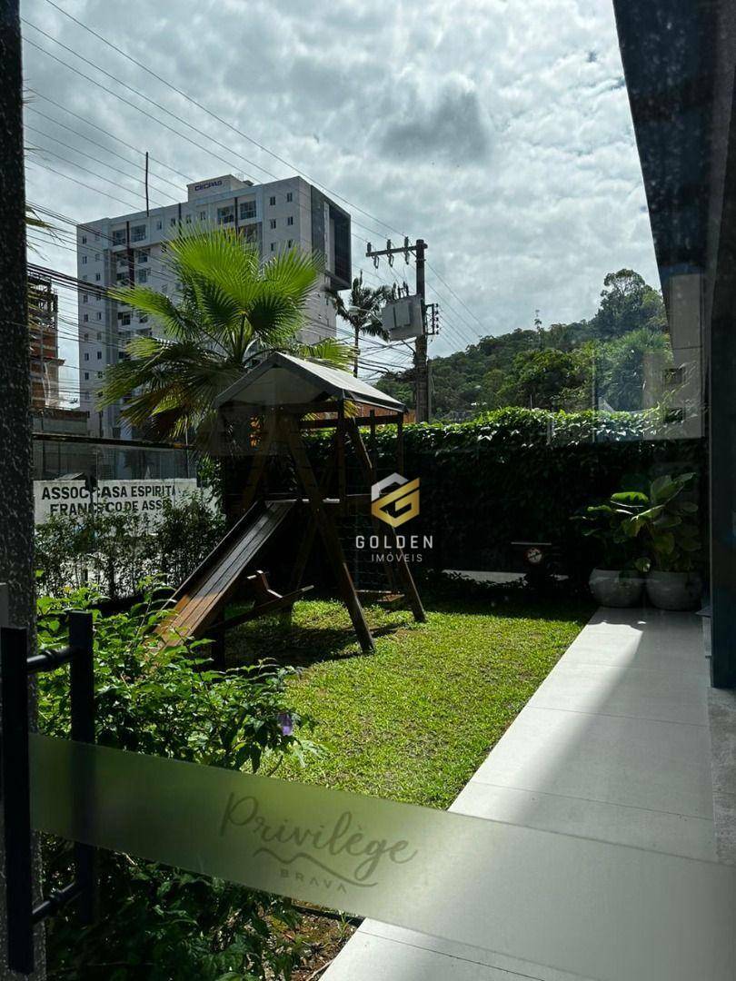 Apartamento para alugar com 2 quartos, 63m² - Foto 4