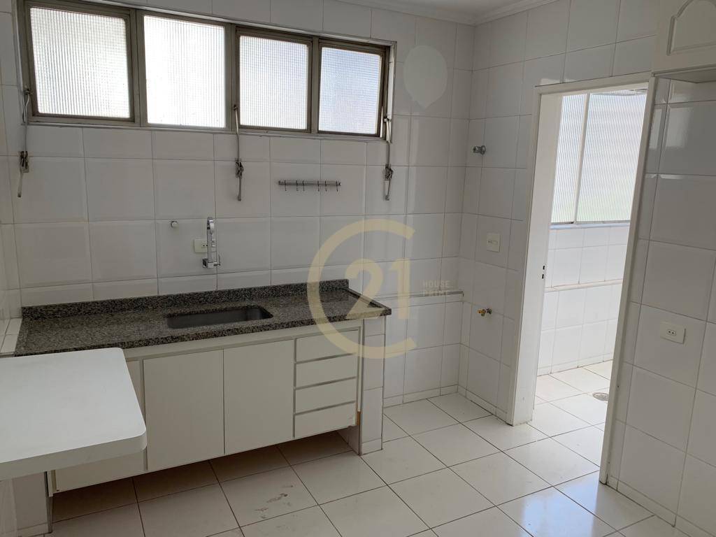 Apartamento à venda com 3 quartos, 110m² - Foto 15