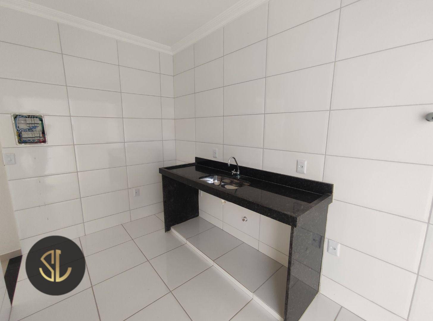 Casa à venda com 2 quartos, 65m² - Foto 13