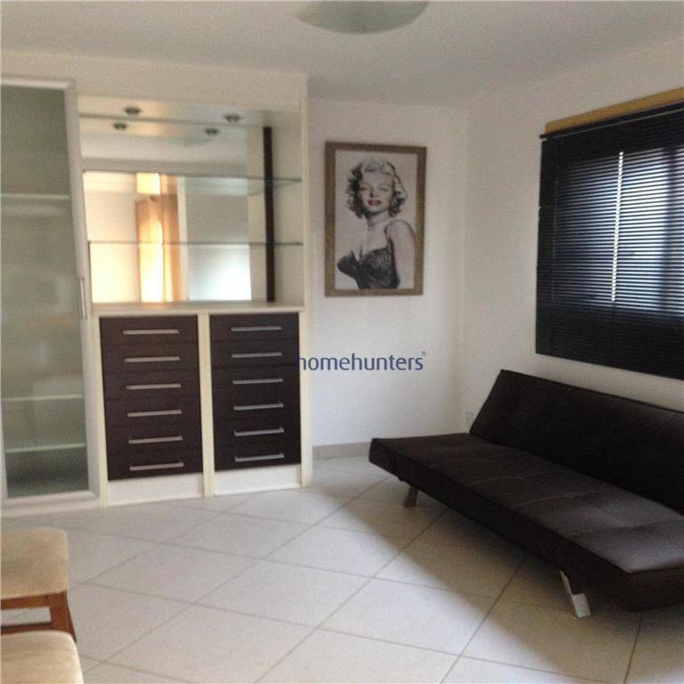 Apartamento à venda com 1 quarto, 60m² - Foto 14