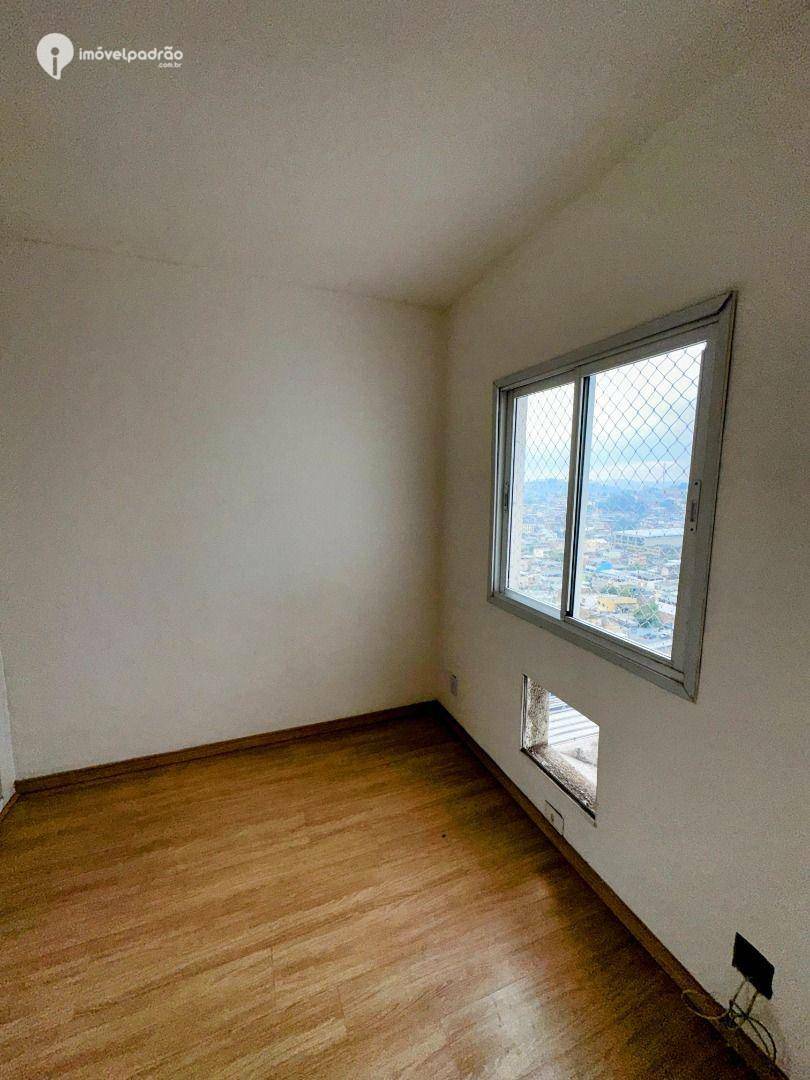 Apartamento para alugar com 3 quartos, 63m² - Foto 11