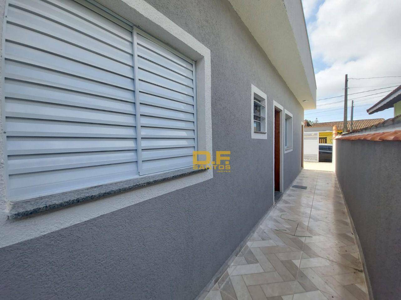 Casa à venda com 2 quartos, 60m² - Foto 12