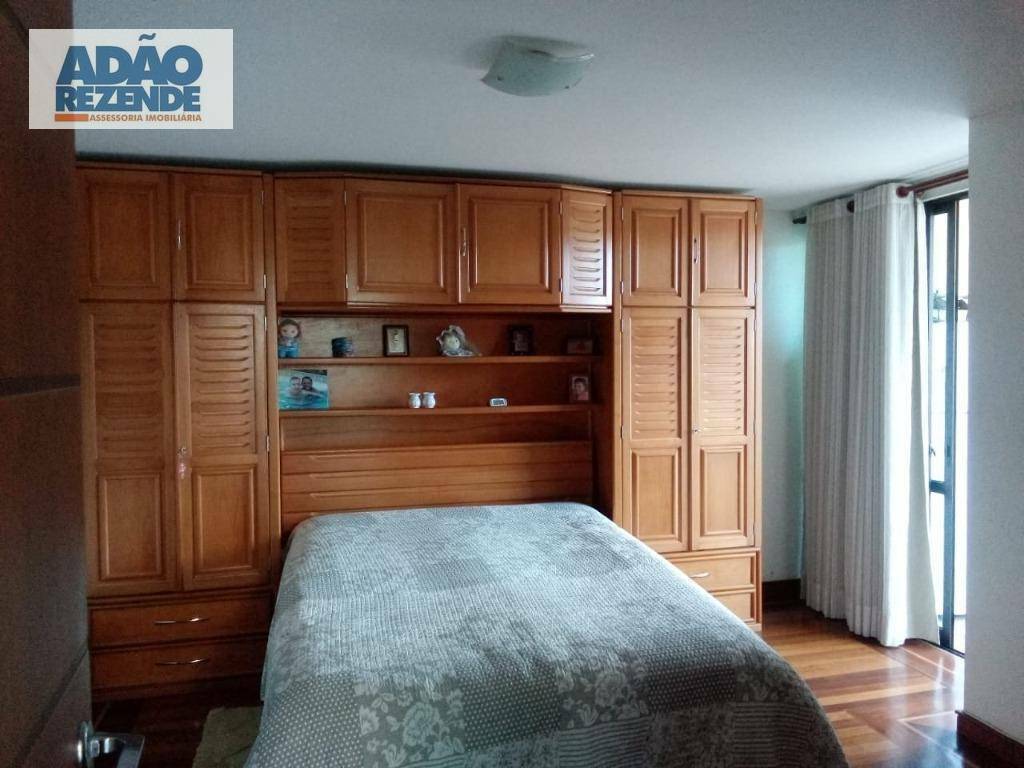 Cobertura à venda com 3 quartos, 225m² - Foto 12