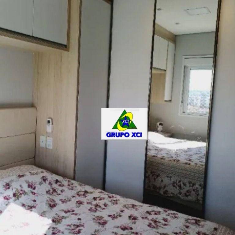 Apartamento à venda com 2 quartos, 60m² - Foto 11