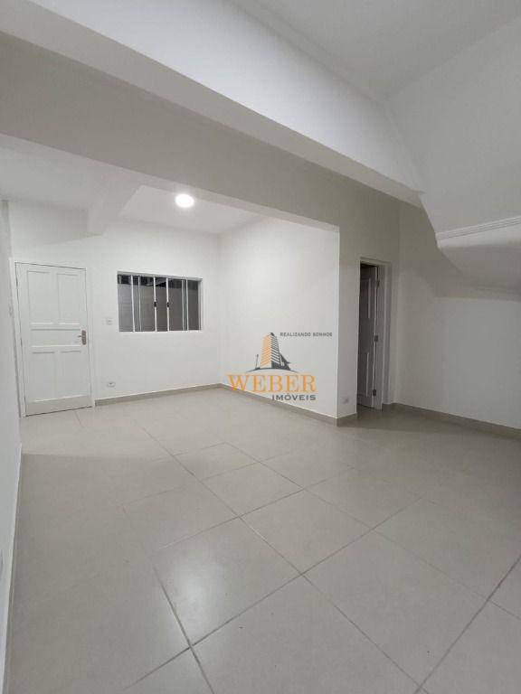 Sobrado à venda com 3 quartos, 140m² - Foto 11