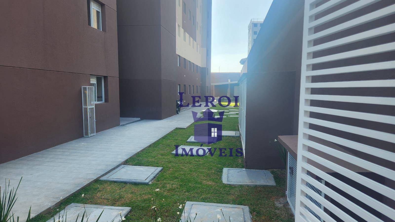 Apartamento à venda com 2 quartos, 32m² - Foto 1