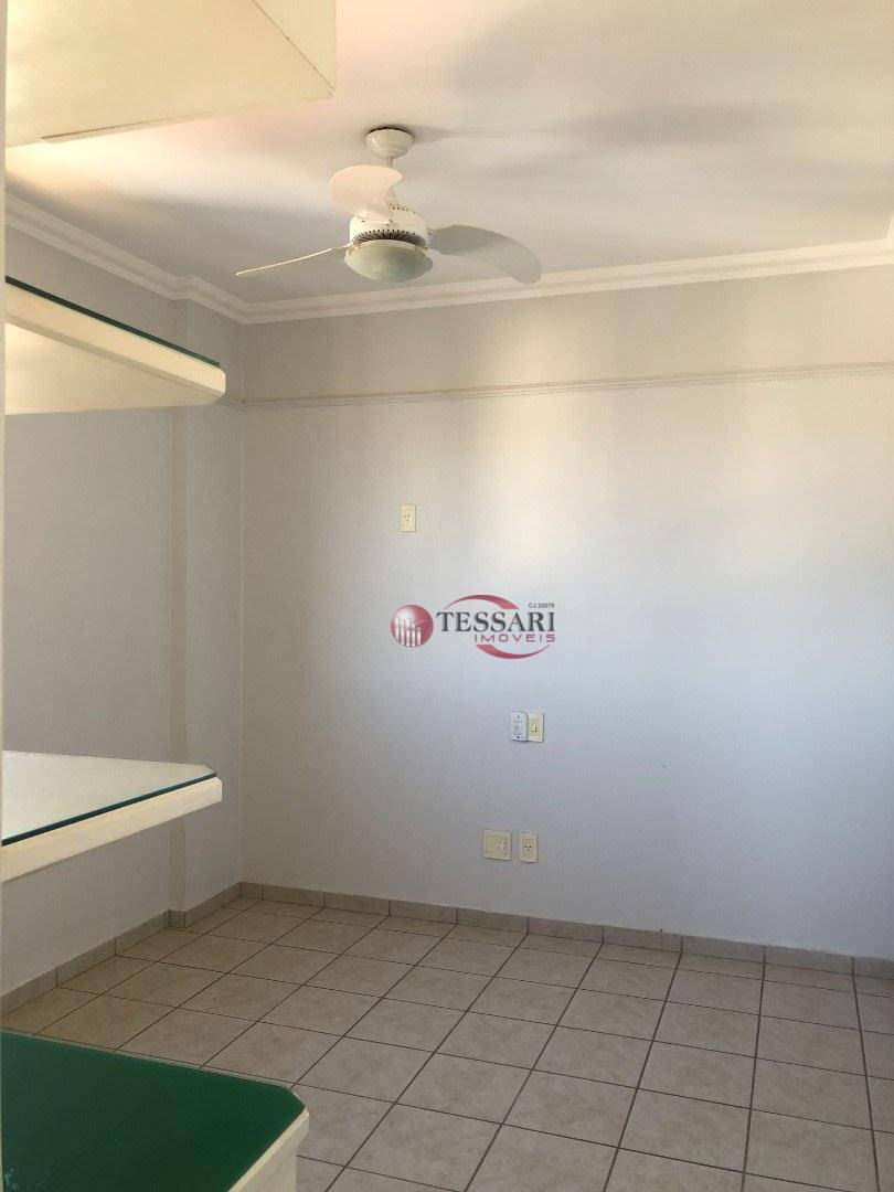 Apartamento para alugar com 3 quartos, 100m² - Foto 13