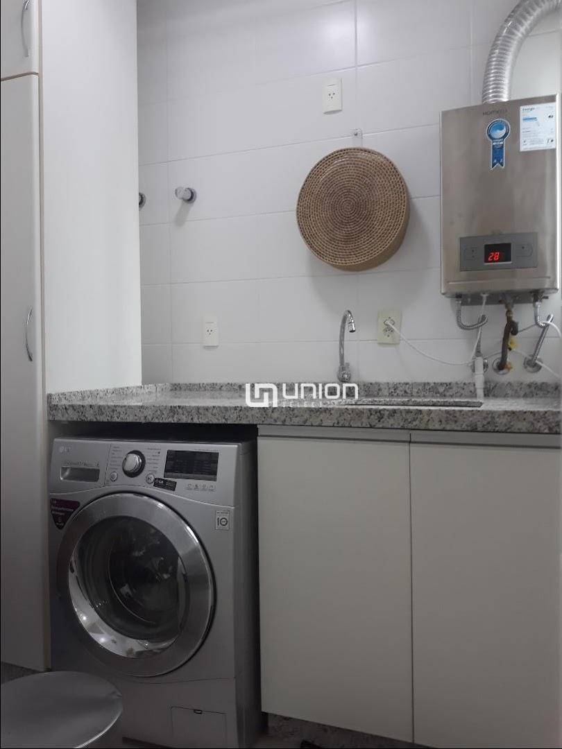 Apartamento à venda com 3 quartos, 131m² - Foto 10