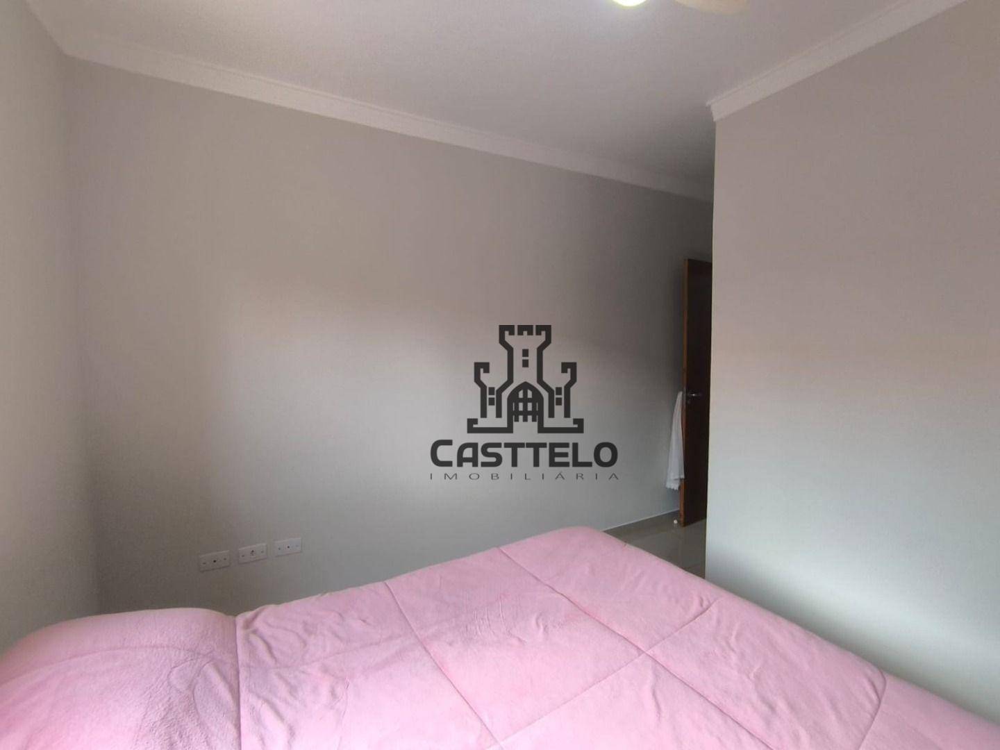 Casa à venda com 2 quartos, 70m² - Foto 17