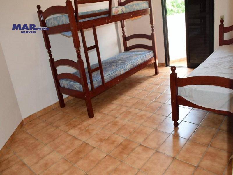 Apartamento à venda com 4 quartos, 220m² - Foto 11