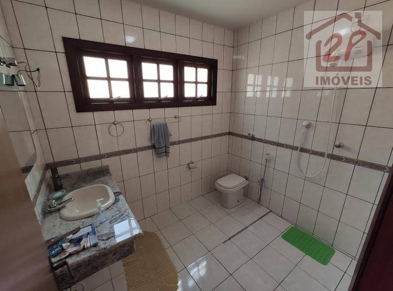 Sobrado à venda com 4 quartos, 384m² - Foto 12