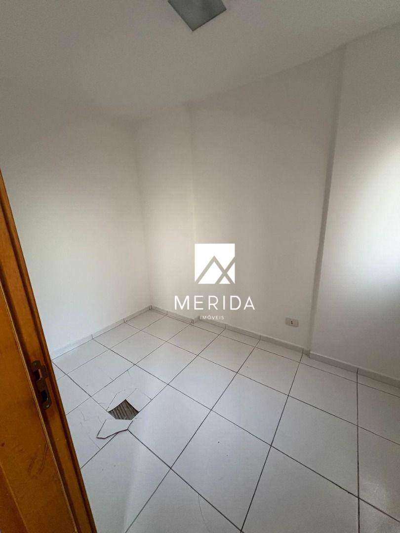 Apartamento para alugar com 3 quartos, 125m² - Foto 10