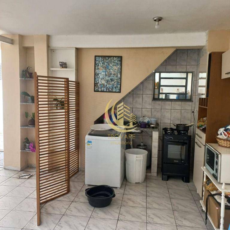 Casa à venda com 3 quartos, 128m² - Foto 11