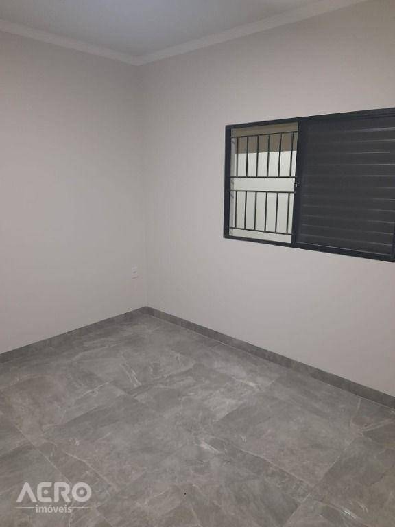 Casa à venda com 3 quartos, 120m² - Foto 16