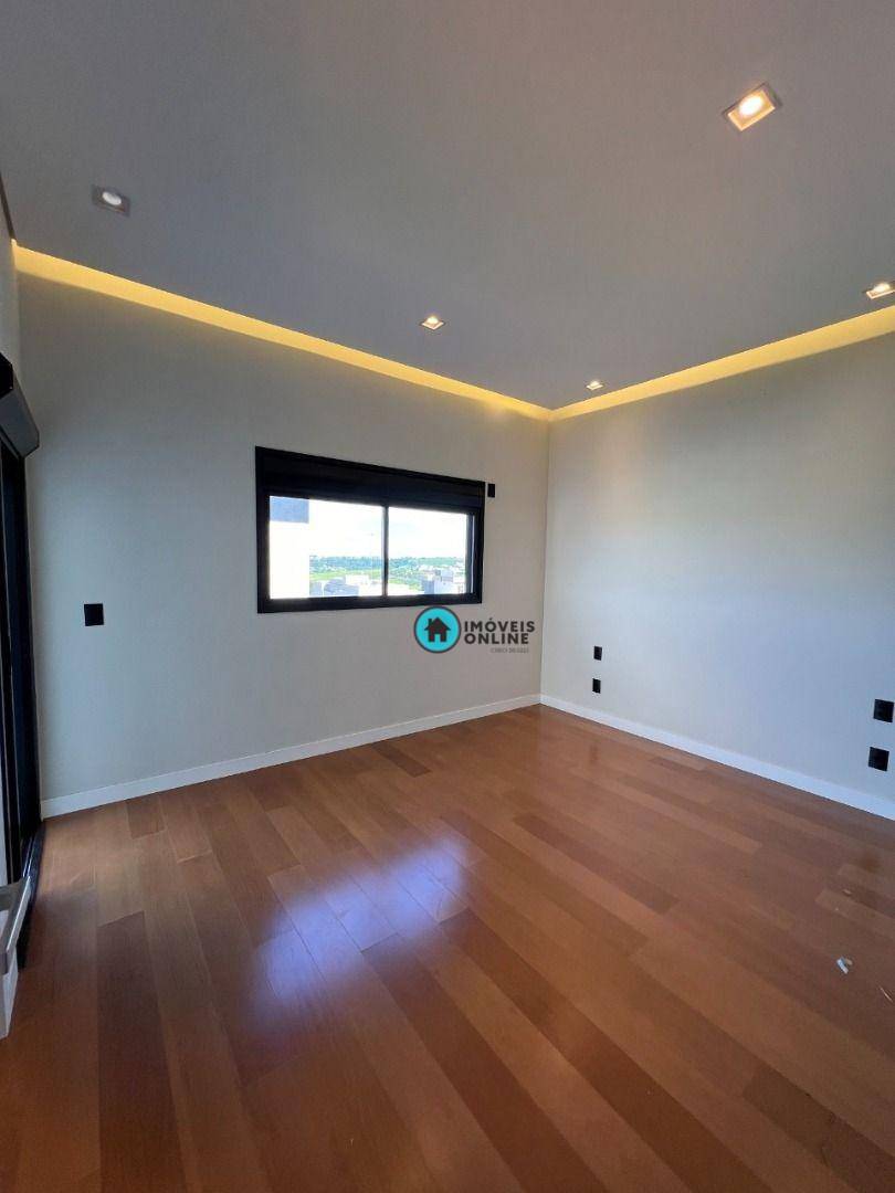 Casa de Condomínio à venda com 4 quartos, 275m² - Foto 5