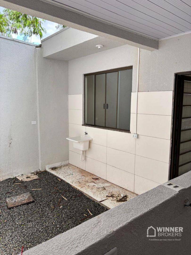 Casa à venda com 2 quartos, 56m² - Foto 10