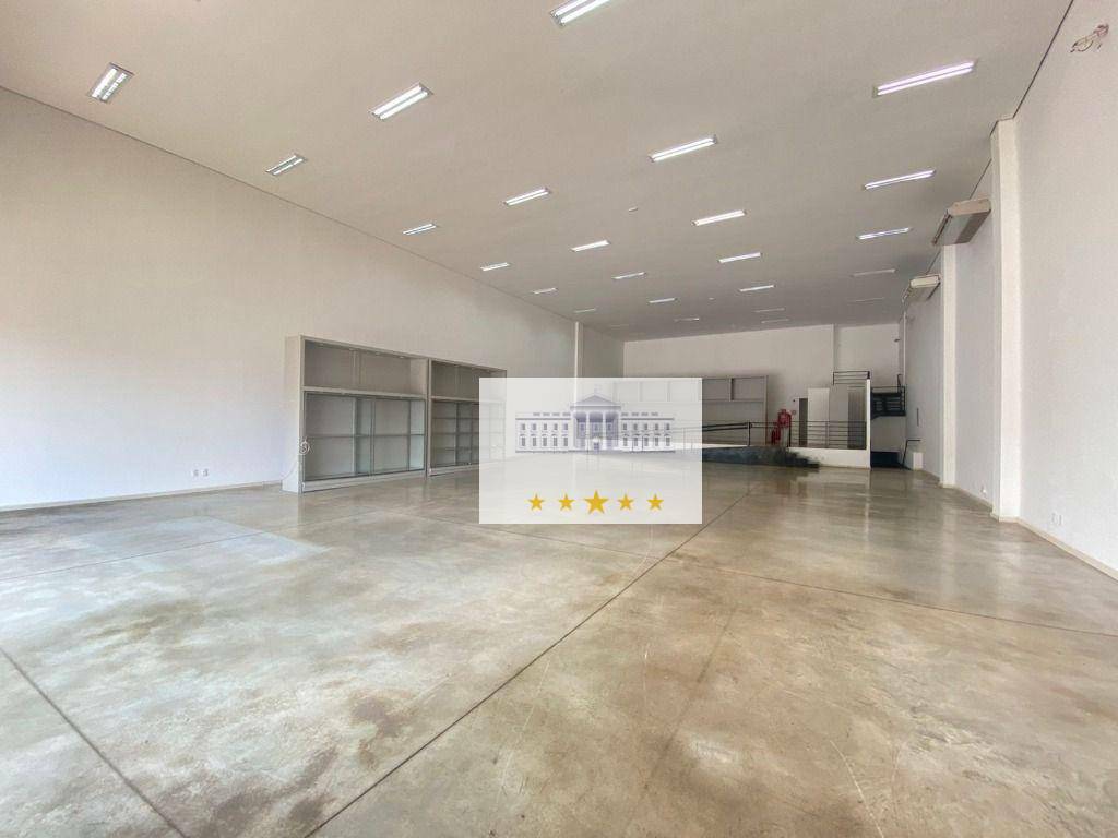 Prédio Inteiro para alugar, 750m² - Foto 2