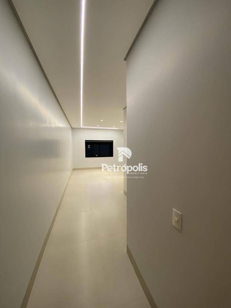 Casa de Condomínio à venda com 4 quartos, 359m² - Foto 4