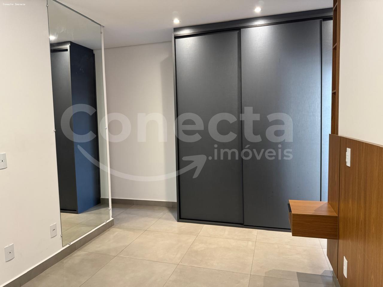 Casa de Condomínio à venda com 3 quartos, 232m² - Foto 34