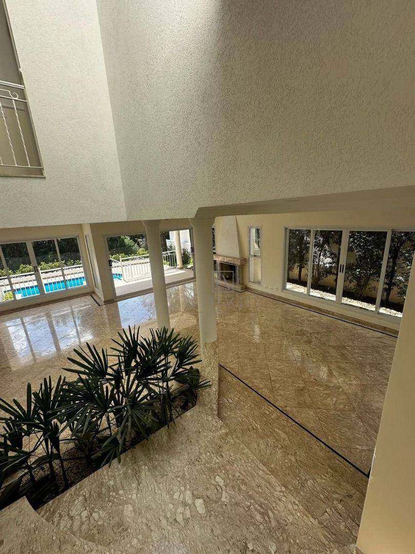 Casa de Condomínio à venda e aluguel com 4 quartos, 565m² - Foto 17