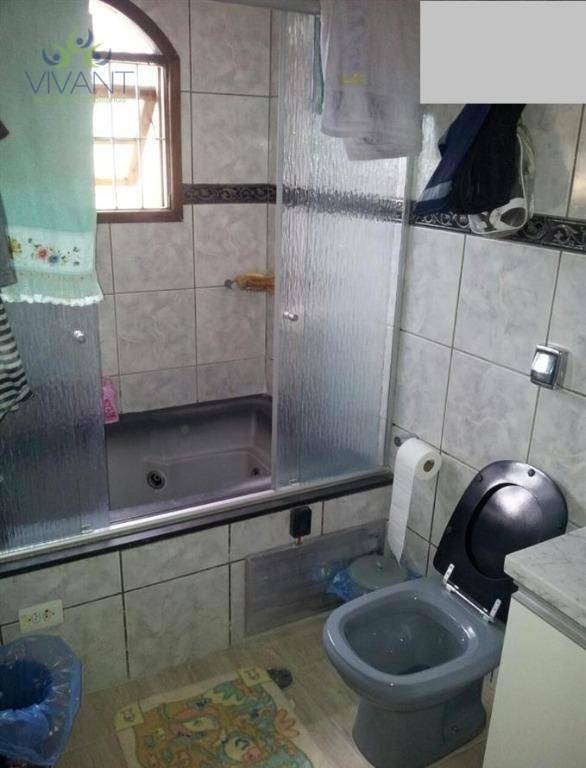 Sobrado à venda com 3 quartos, 220m² - Foto 11