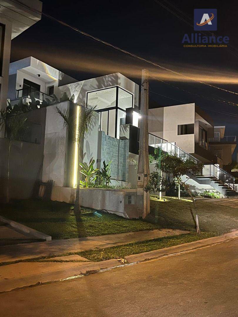 Casa de Condomínio à venda com 3 quartos, 245m² - Foto 19