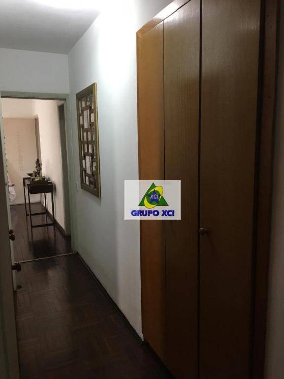 Apartamento à venda com 3 quartos, 127m² - Foto 27