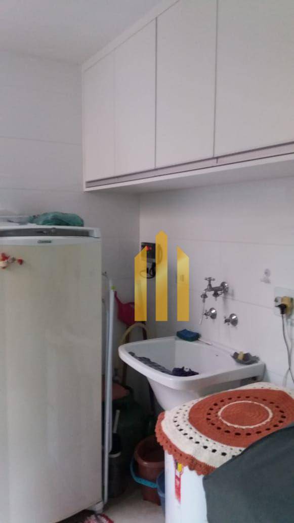 Sobrado à venda com 3 quartos, 210m² - Foto 6