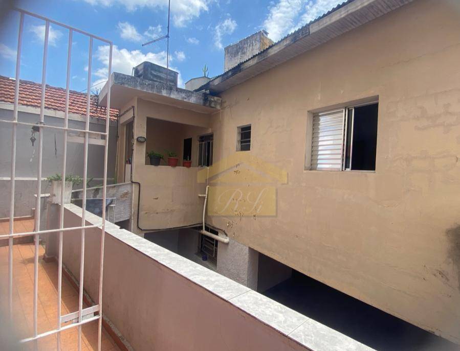 Sobrado à venda com 2 quartos, 236m² - Foto 32