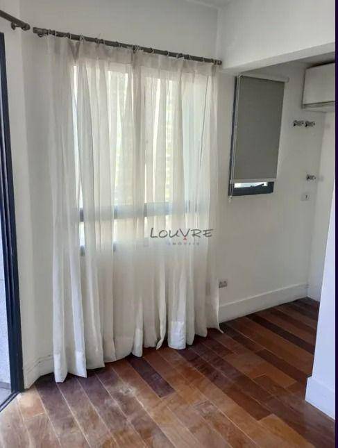 Apartamento à venda com 1 quarto, 45m² - Foto 2