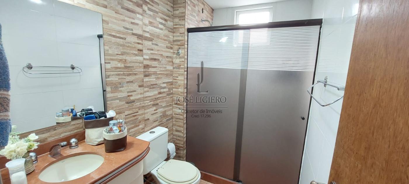 Apartamento à venda com 2 quartos, 80m² - Foto 19