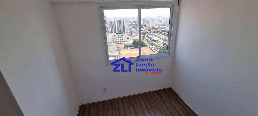 Apartamento à venda com 2 quartos, 38m² - Foto 13