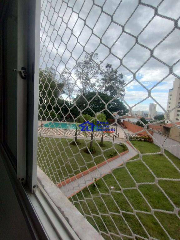 Apartamento para alugar com 3 quartos, 70m² - Foto 16