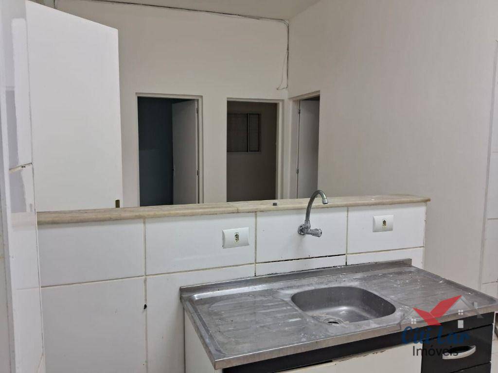 Apartamento para alugar com 3 quartos, 55m² - Foto 3