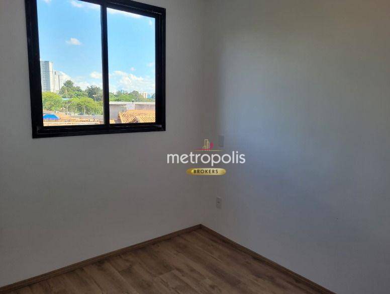 Apartamento à venda com 2 quartos, 40m² - Foto 14