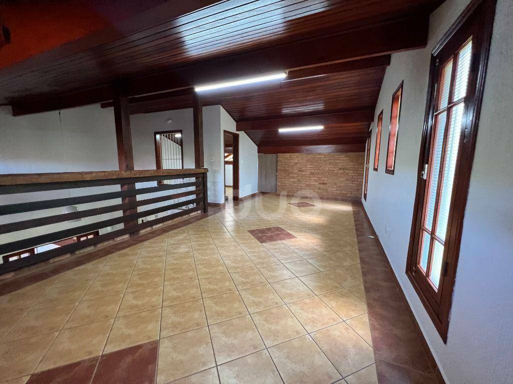 Casa à venda com 4 quartos, 554m² - Foto 10