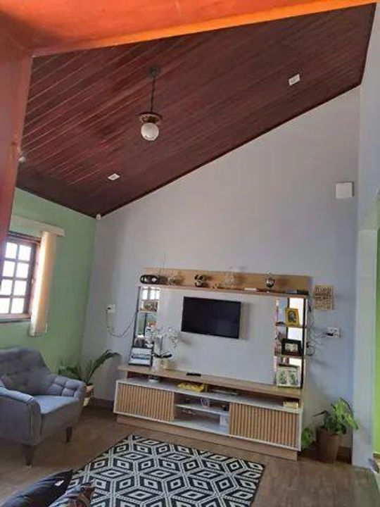 Casa à venda com 3 quartos, 165m² - Foto 4