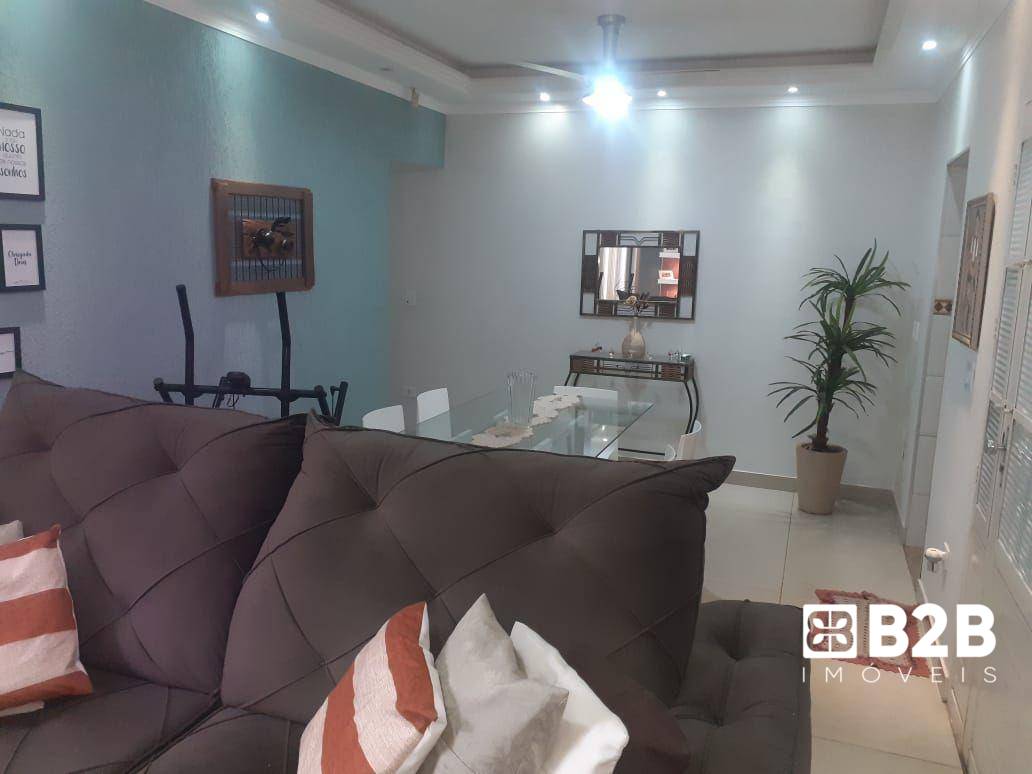 Casa, 3 quartos, 118 m² - Foto 2