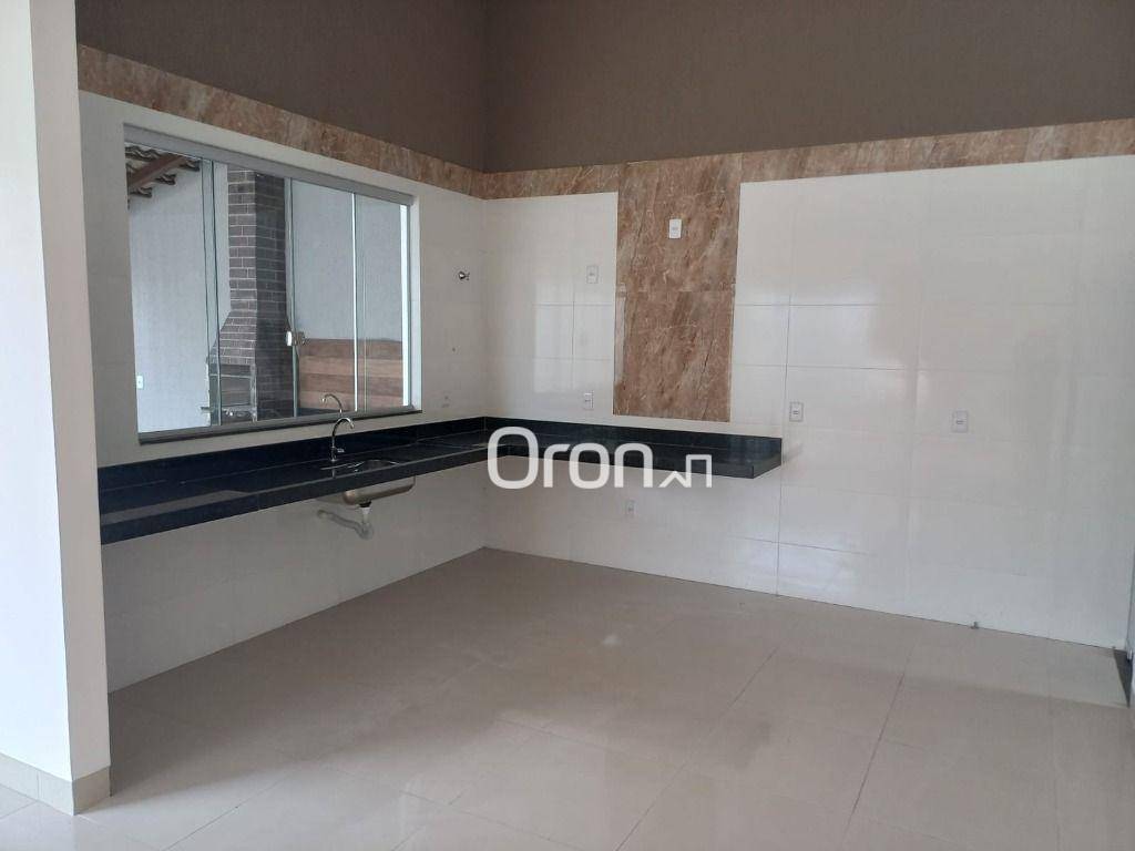 Casa à venda com 3 quartos, 125m² - Foto 3