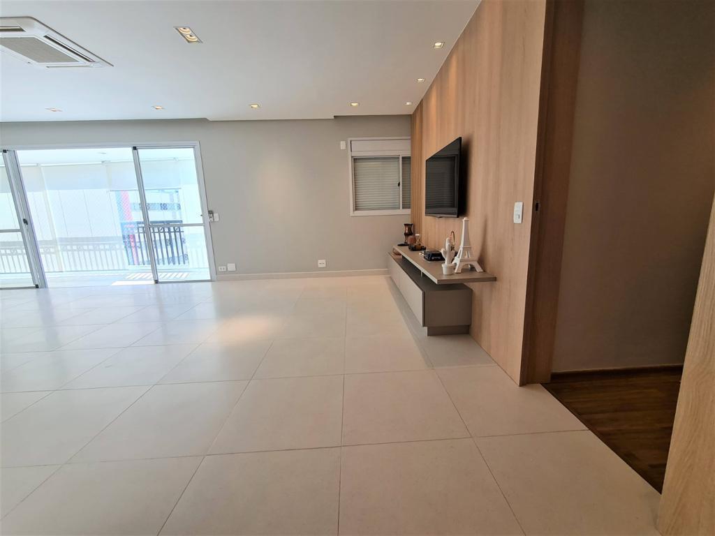 Apartamento à venda com 3 quartos, 178m² - Foto 20