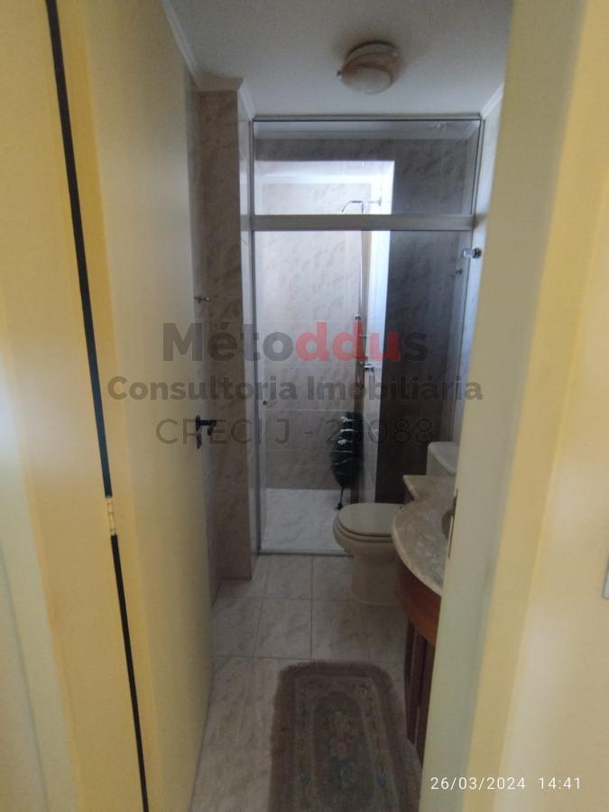 Apartamento à venda com 2 quartos, 80m² - Foto 32