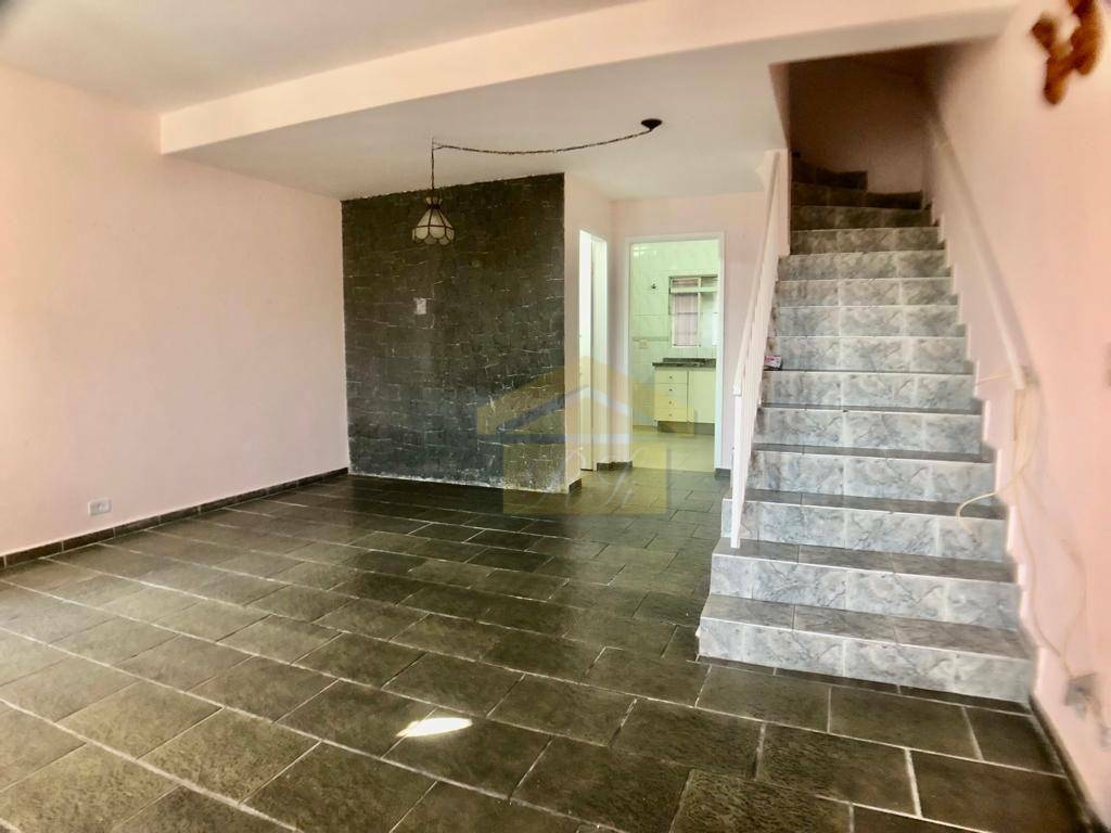 Sobrado à venda com 3 quartos, 145m² - Foto 2