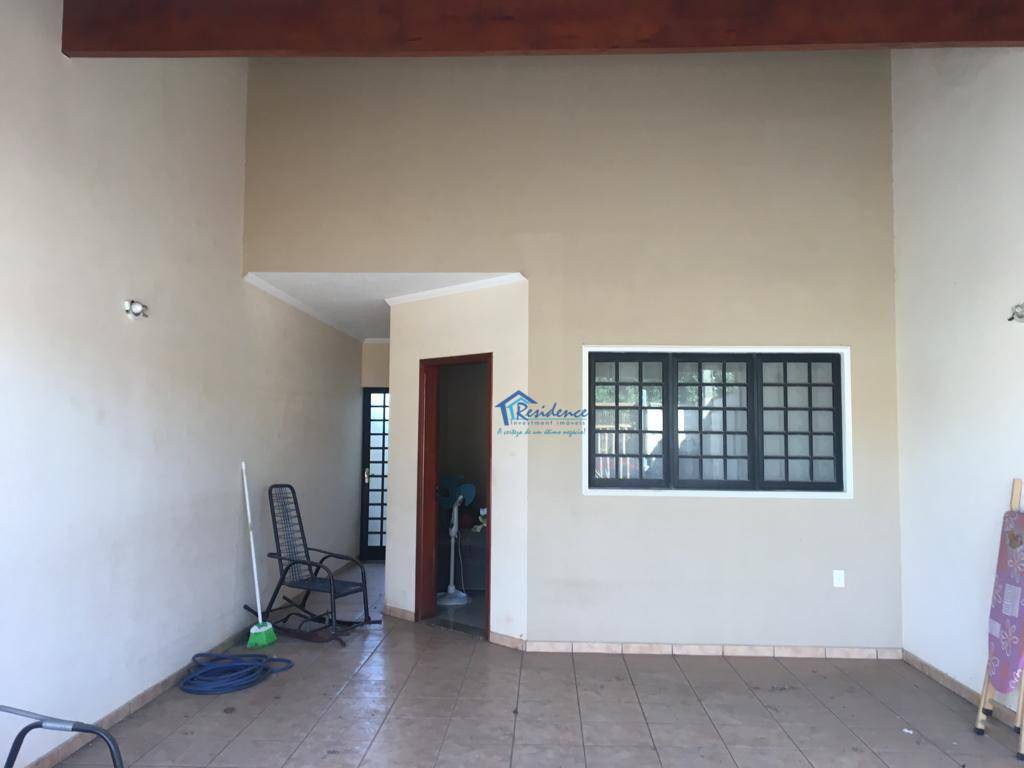 Casa à venda e aluguel com 3 quartos, 124m² - Foto 7