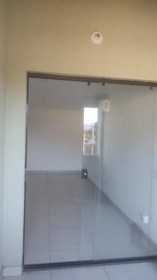 Casa para alugar com 3 quartos, 107m² - Foto 26