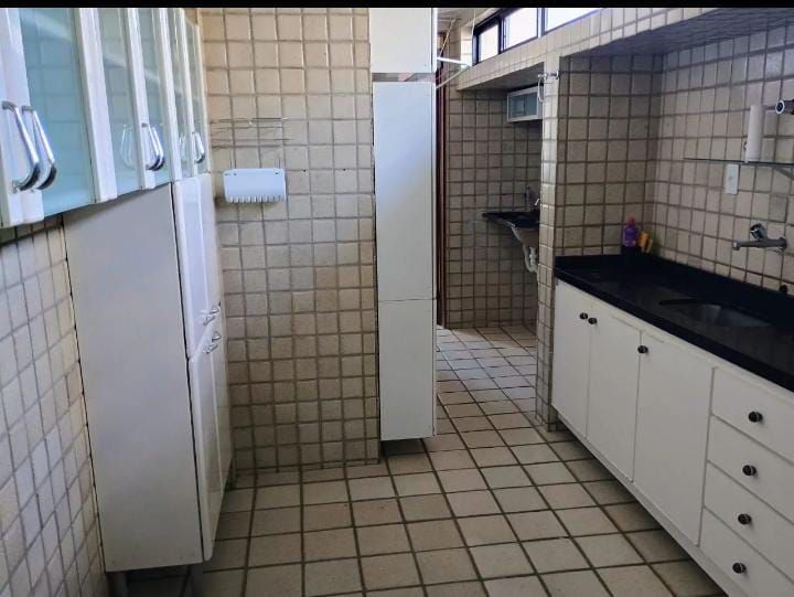 Apartamento à venda com 3 quartos, 110m² - Foto 17