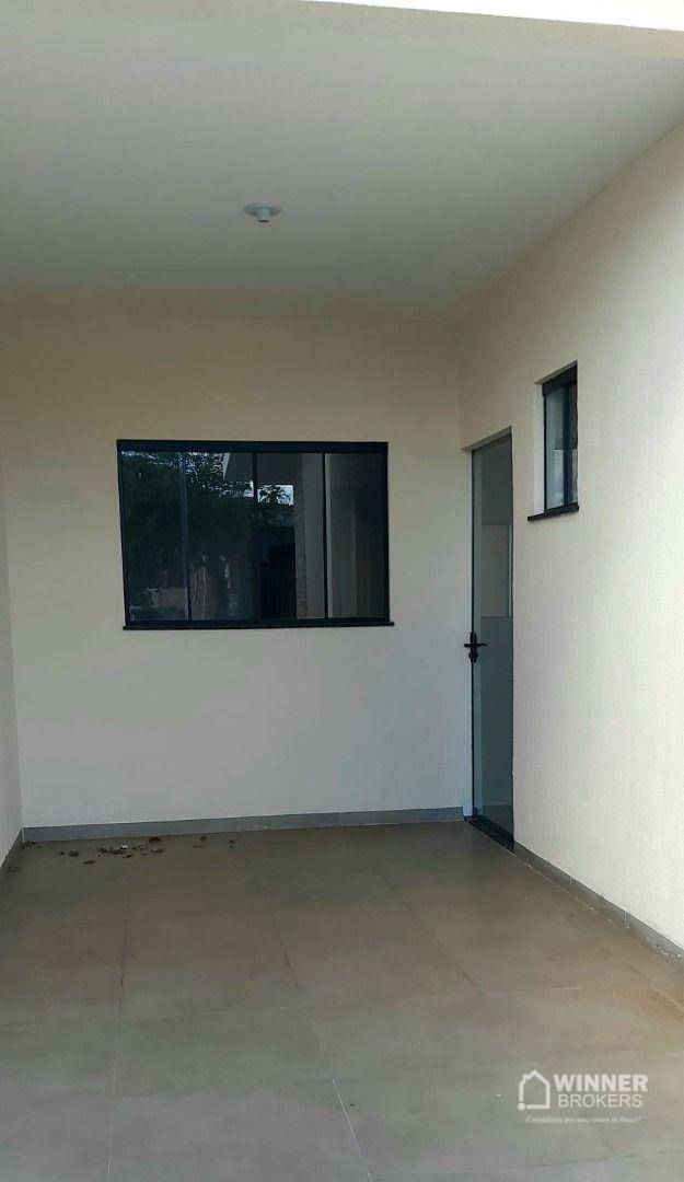 Casa à venda com 3 quartos, 68m² - Foto 3