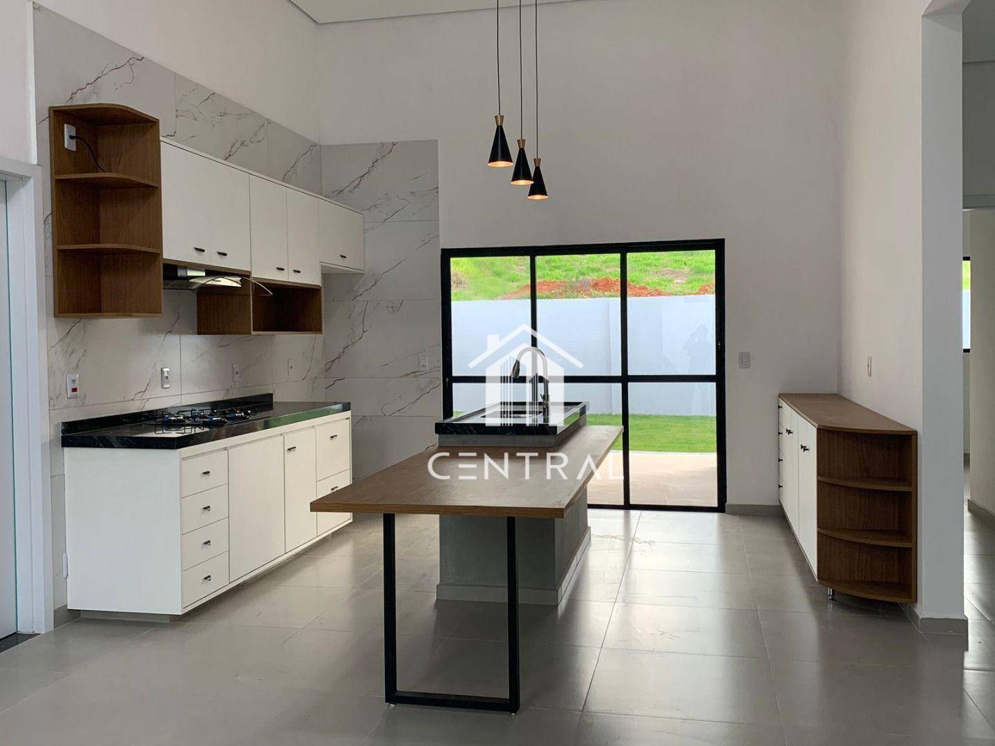 Casa à venda com 3 quartos, 120m² - Foto 3