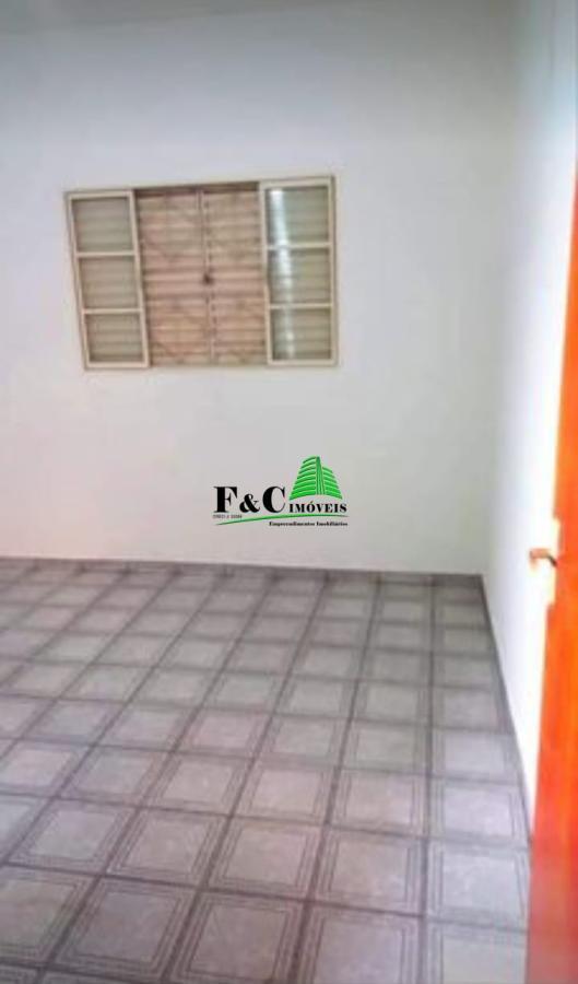 Casa à venda com 3 quartos, 250m² - Foto 5