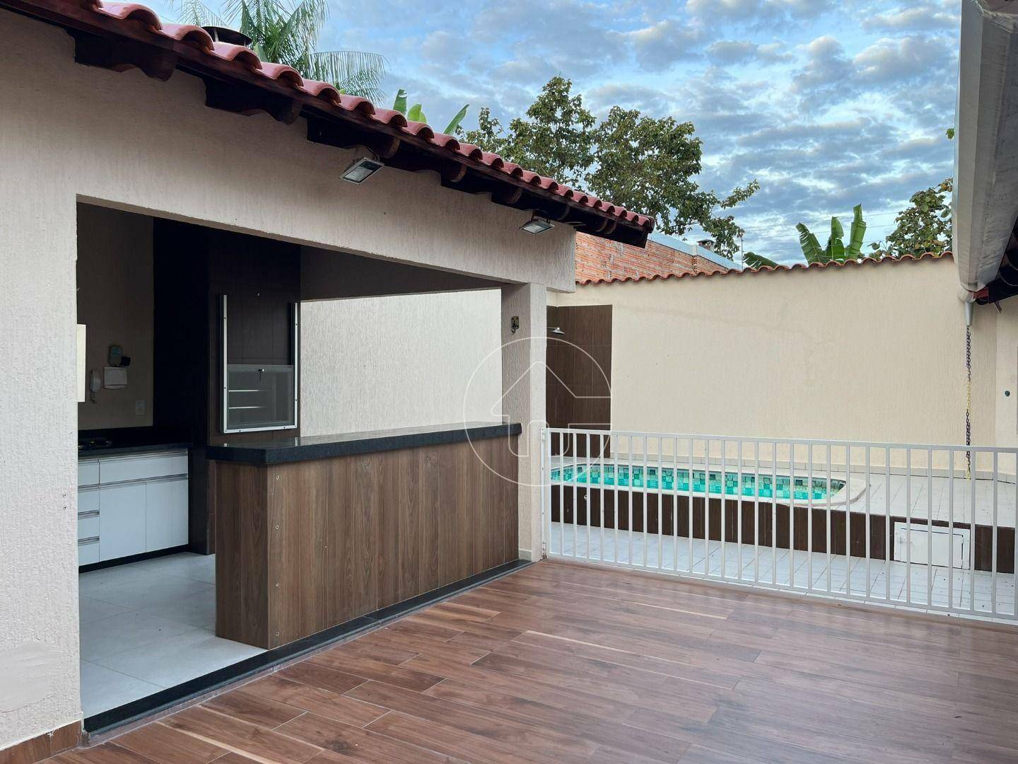 Casa à venda com 3 quartos, 198m² - Foto 25